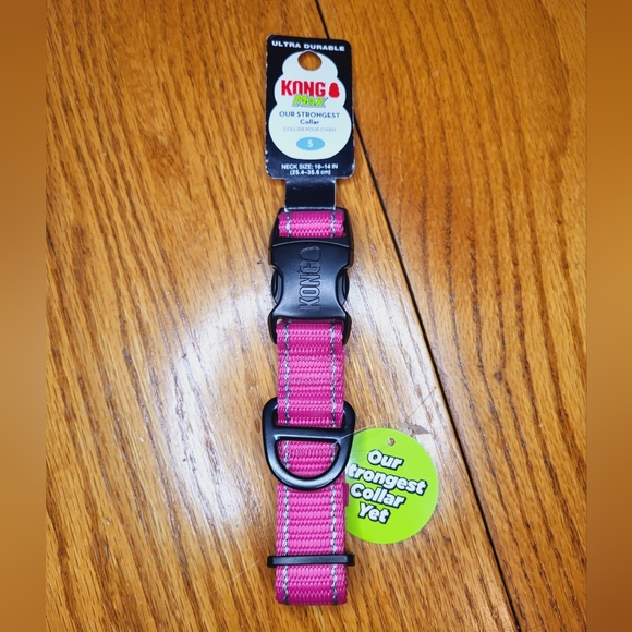 🐾NEW Kong Max Ultra Durable Collar SML - Picture 2 of 4